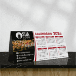 Calendário de Mesa Triangular Personalizado 2027